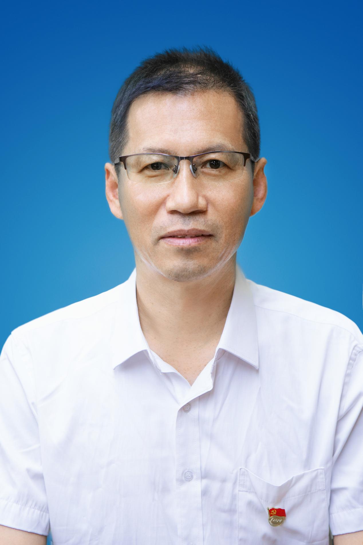 星空体育彩票最新版下载副书记 院长 